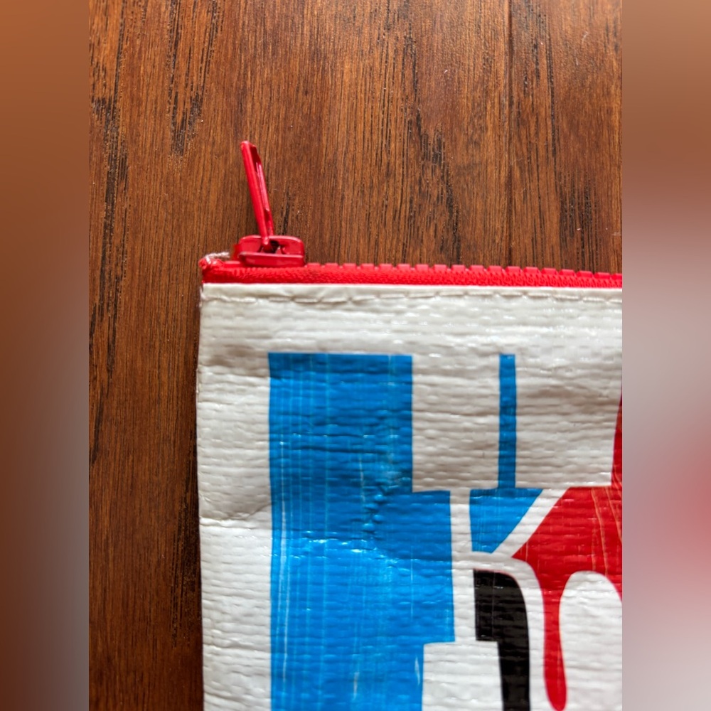 Blue Q Large Zipper Pouch | Knock On Wood by Esther Aarts - Picture 3 of 6